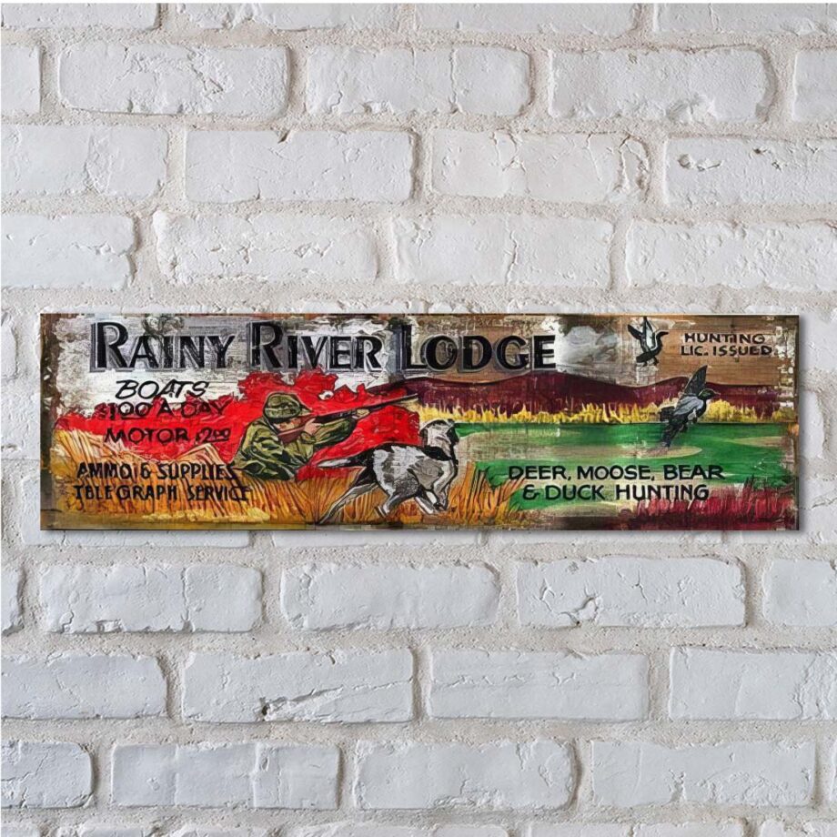 Rainy River Lodge Wooden Sign