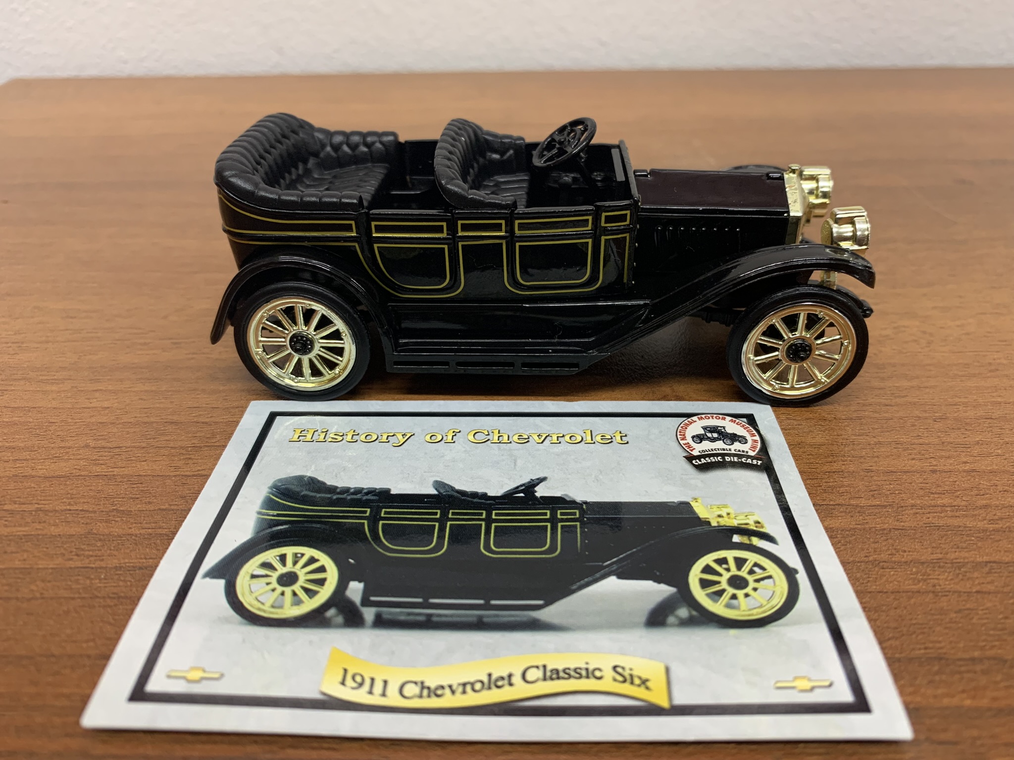 1911 Chevrolet 1:32 Scale Diecast Car