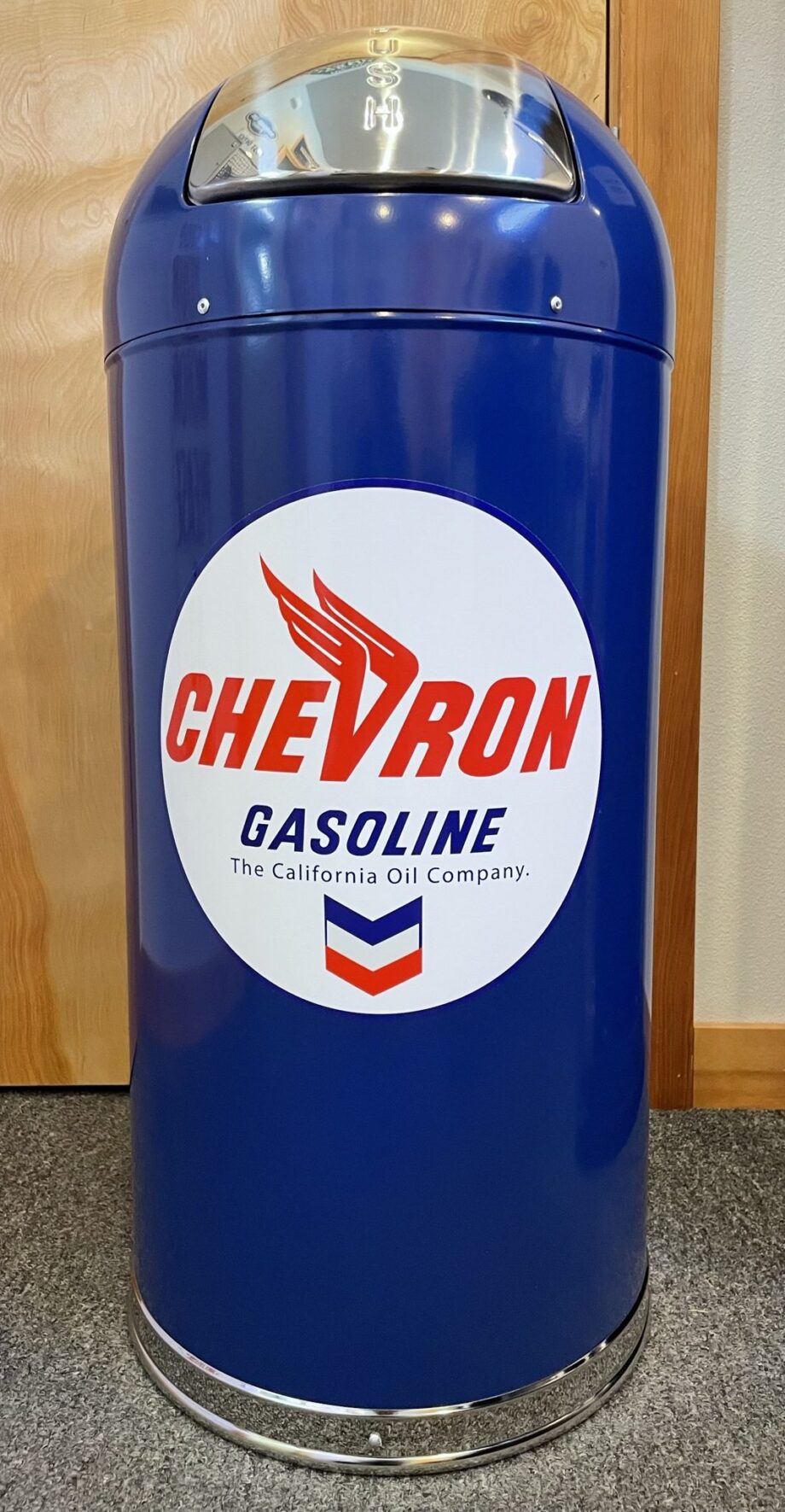 Chevron Vintage Retro Trash Can - Blue